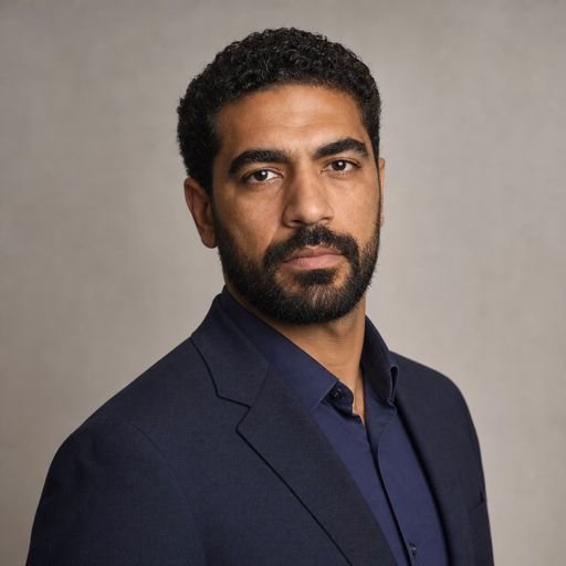 خالد منصور